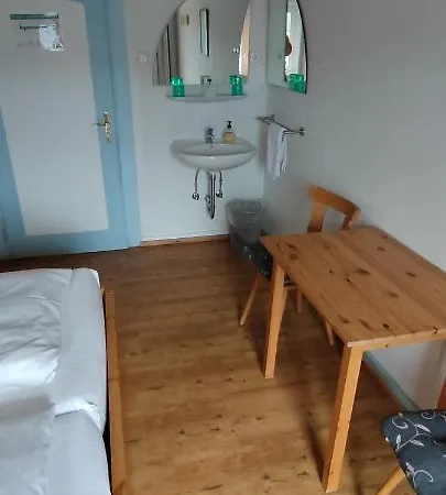 's Jaegermatt לינה וארוחת בוקר