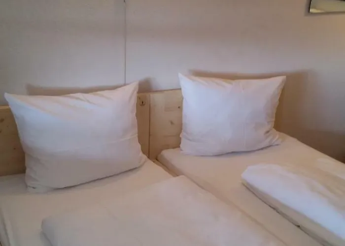 Bed & Breakfast 's Jägermatt 2*